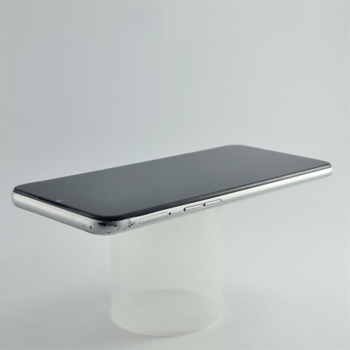 Смартфон Realme6i 64 GB White USED **