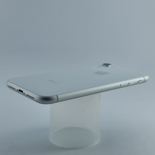 Смартфон Apple iPhone Xr 64 GB White USED **