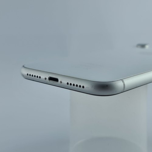 Смартфон Apple iPhone Xr 128 GB White USED **