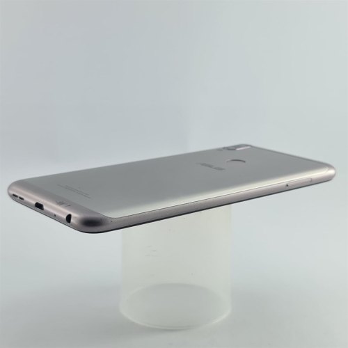 Смартфон ASUS ZenFone Max Pro 64 GB Meteor Silver USED **