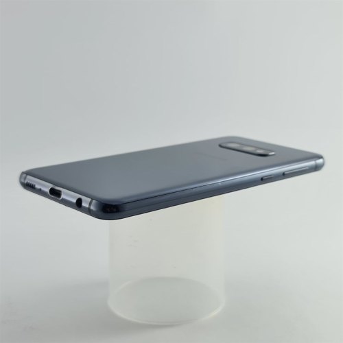 Смартфон Samsung Galaxy S10e 128 GB Black USED **