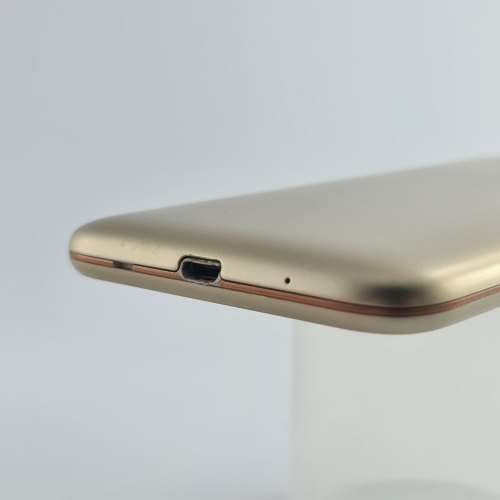 Смартфон Huawei Y3 8 GB Gold USED **