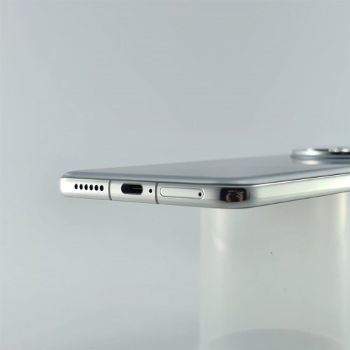 Смартфон Huawei Mate 50 256 GB Silver USED **