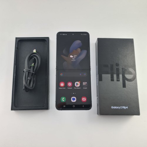 Смартфон Samsung Galaxy Z Flip 4 128 GB Blue USED **