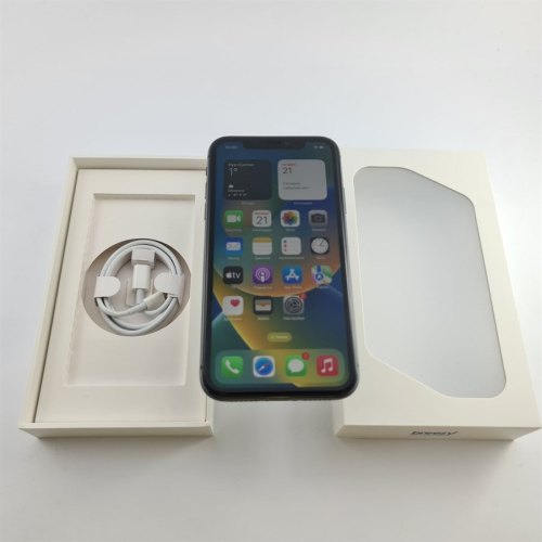 Смартфон Apple iPhone 11 64 GB Black USED **