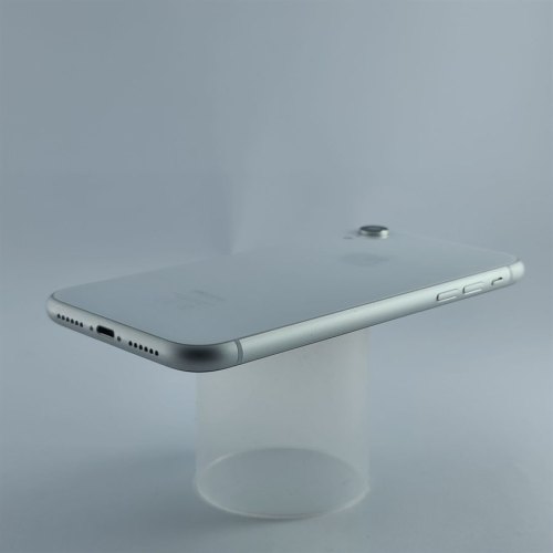 Смартфон Apple iPhone Xr 128 GB White USED **