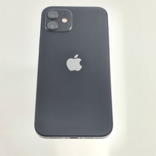Смартфон Apple iPhone 12 128 GB Black USED **