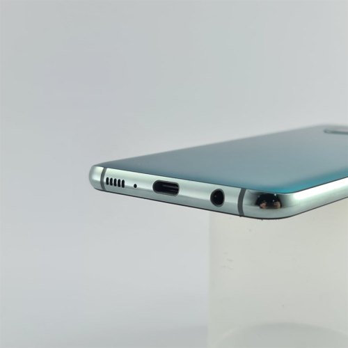 Смартфон Samsung Galaxy S10e 128 GB Green USED **