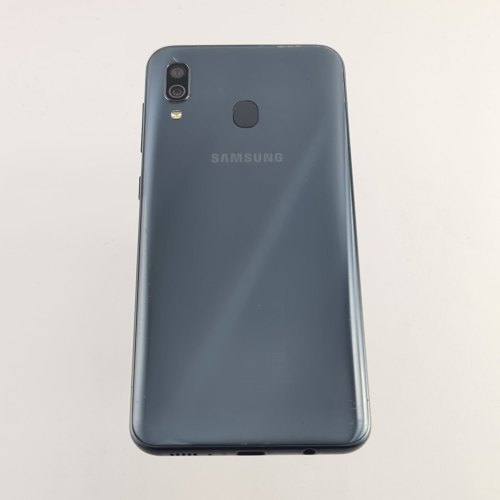 Смартфон Samsung Galaxy A30 64 GB Black USED **