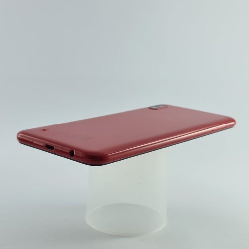 Смартфон Samsung Galaxy A10 32 GB Red USED **