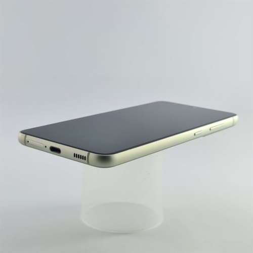 Смартфон Samsung Galaxy S21 FE 5G 256 GB Olive USED **