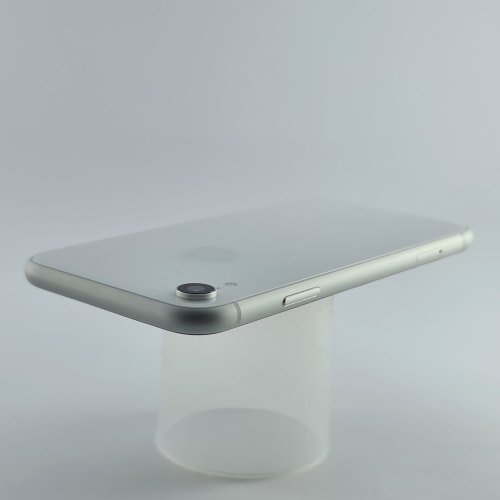 Смартфон Apple iPhone Xr 64 GB White USED **