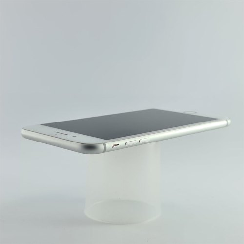 Смартфон Apple iPhone 8 Plus 64 GB Silver USED **