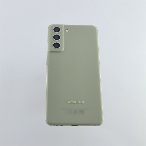 Смартфон Samsung Galaxy S21 FE 5G 128 GB Olive USED **