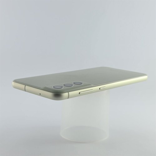 Смартфон Samsung Galaxy S21 FE 5G 128 GB Olive USED **