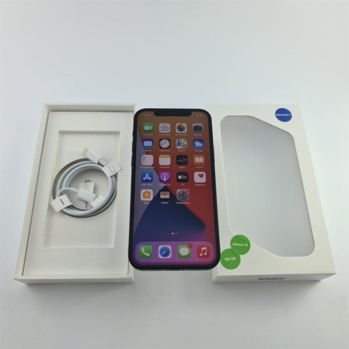 Смартфон Apple iPhone 12 128 GB Black USED **