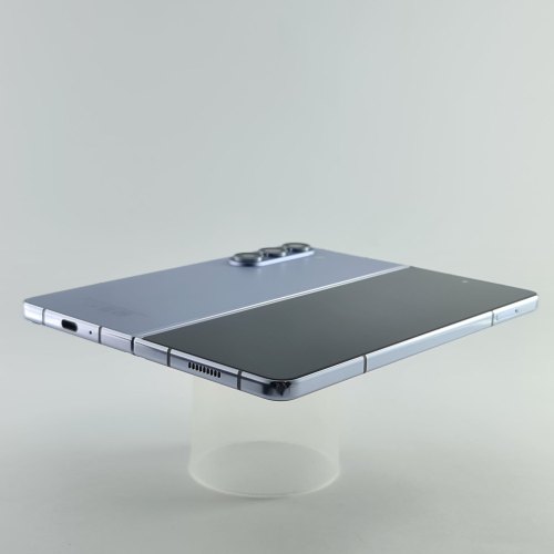 Смартфон Samsung Galaxy Z Fold 5 1 TB Light Blue USED **