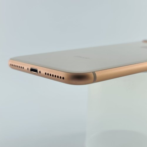 Смартфон Apple iPhone 8 Plus 64 GB Gold USED **