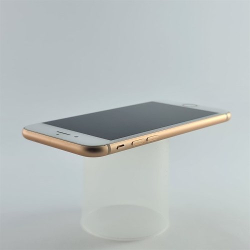 Смартфон Apple iPhone 8 64 GB Gold USED **