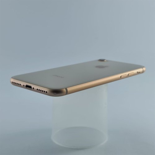 Смартфон Apple iPhone 8 64 GB Gold USED **