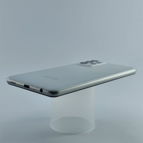 Смартфон Samsung Galaxy A72 128 GB White USED **