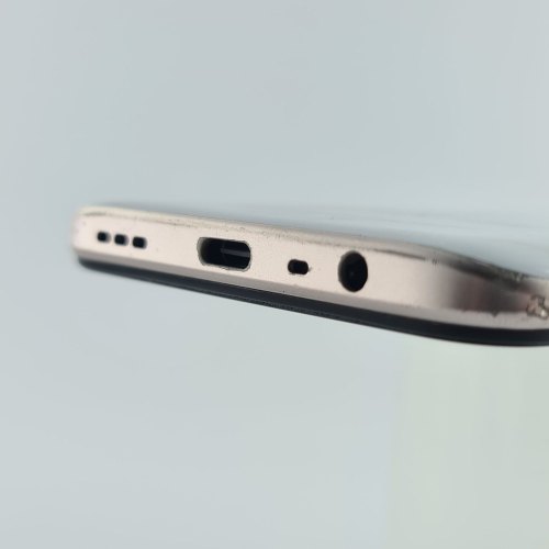 Смартфон Oppo A5 64 GB Dazzling White USED **