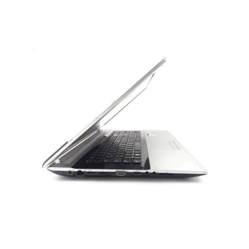 Б/В Ноутбук Samsung RV720 (17.3/2330M 2.2GHz/RAM DD3 8GB/SSD 240GB)