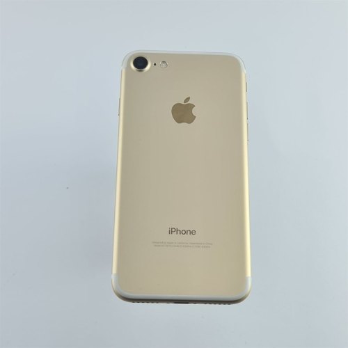 Смартфон Apple iPhone 7 128 GB Gold USED **