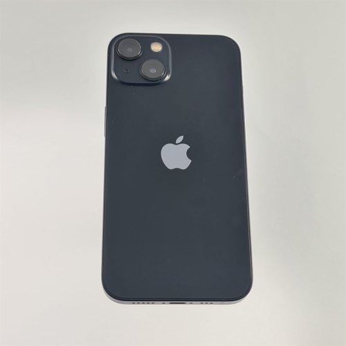 Смартфон Apple iPhone 13 128 GB Midnight USED **