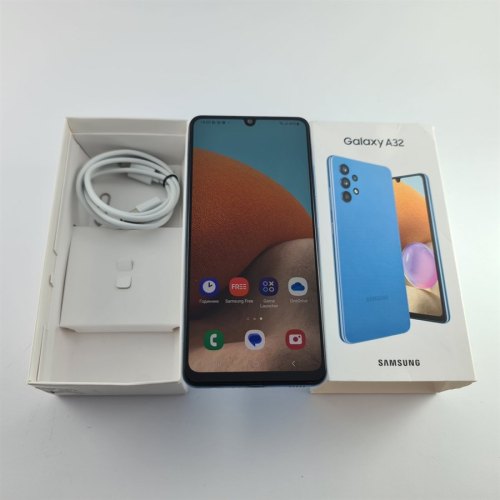 Смартфон Samsung Galaxy A32 64 GB Blue USED **