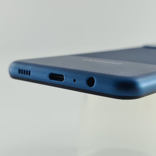 Смартфон Samsung Galaxy A12 64 GB Blue USED **