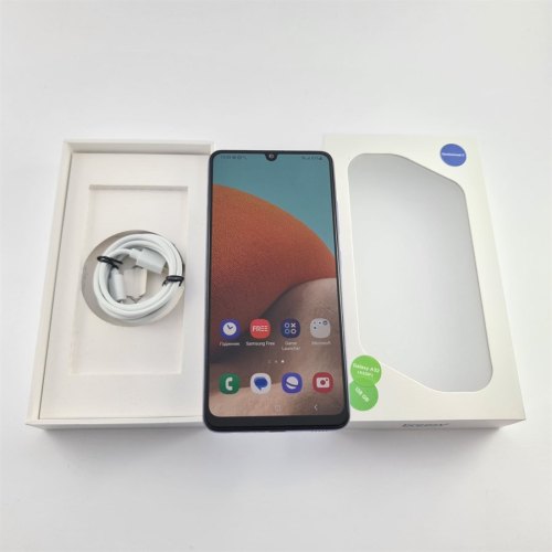 Смартфон Samsung Galaxy A32 128 GB Light Violet USED **