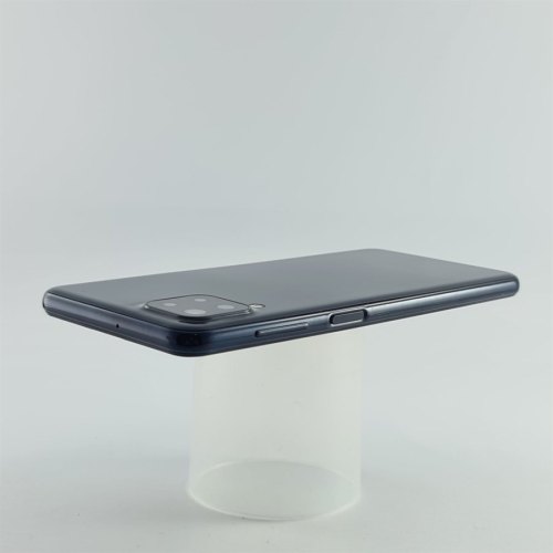 Смартфон Samsung Galaxy M32 128 GB Black USED **