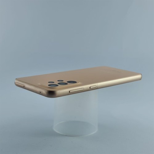 Смартфон Samsung Galaxy A33 128 GB Orange USED **