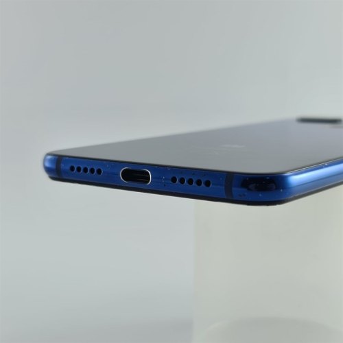 Смартфон Xiaomi Mi 8 Lite 64 GB Dream Blue USED **