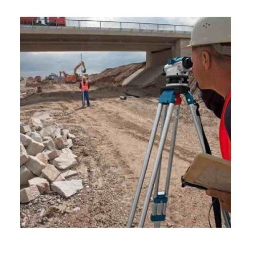 Нівелір оптичний Bosch GOL 26 D, до 100м, ±1.6мм/30м, зум х26, 1.5кг