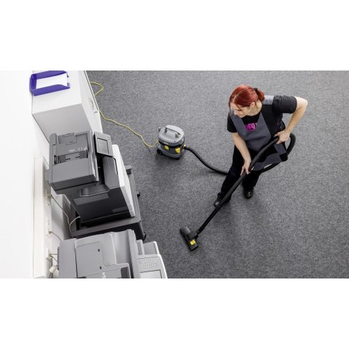 Пилосос професійний Karcher T 11/1 Classic, 850Вт, 235мБар, контейнер 11л, 3.9кг