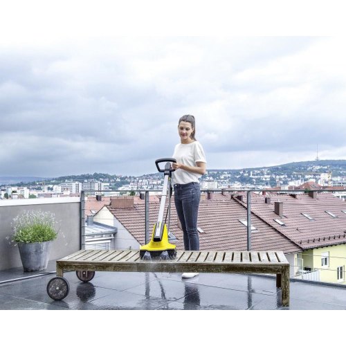 Щіткова машина Karcher PCL 4 patio cleaner, 600Вт, щітка 30см, подача води