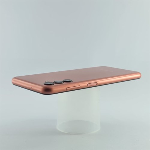 Смартфон Samsung Galaxy A04s 32 GB Copper USED **