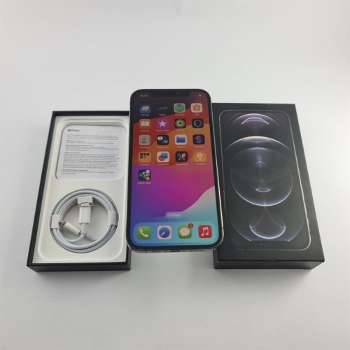 Смартфон Apple iPhone 12 Pro 128 GB Graphite USED **