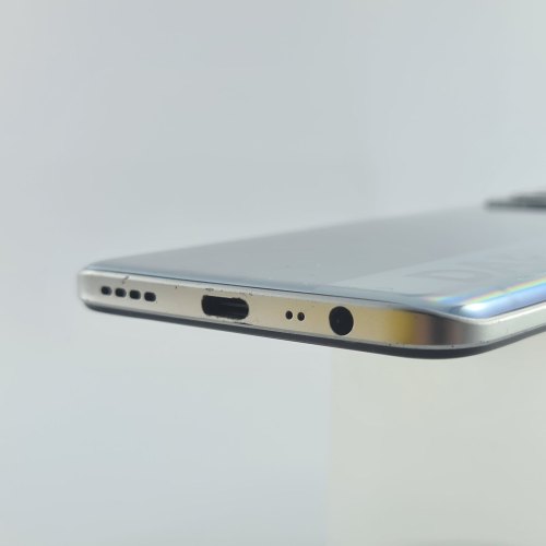 Смартфон Realme8 128 GB Cyber Silver USED **