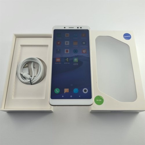 Смартфон Xiaomi Redmi Note 5 64 GB Gold USED **