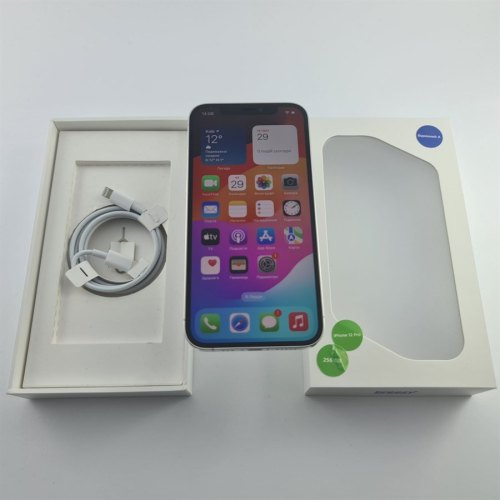 Смартфон Apple iPhone 12 Pro 256 GB Silver USED **
