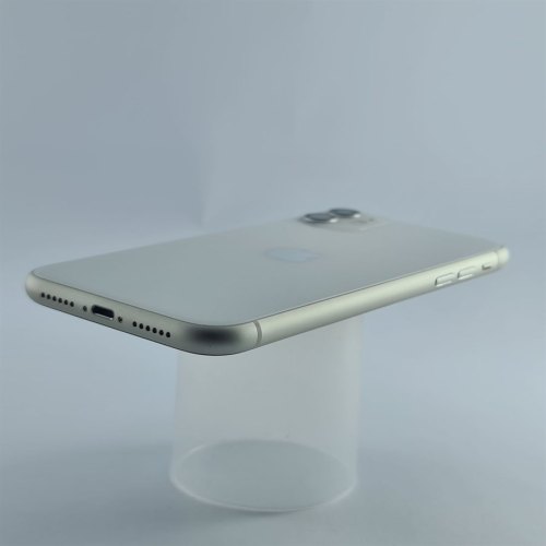 Смартфон Apple iPhone 11 128 GB White USED **