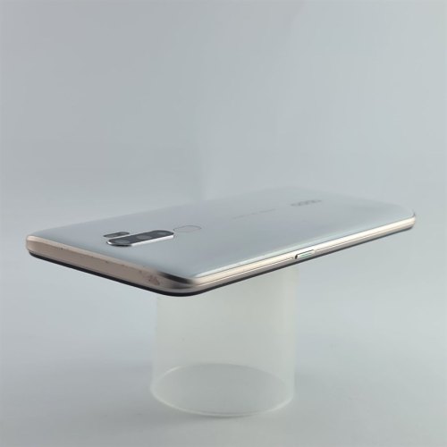 Смартфон Oppo A5 64 GB Dazzling White USED **