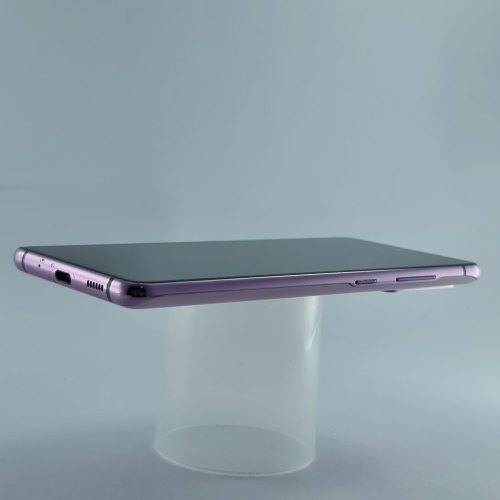 Смартфон Samsung Galaxy S20 FE 128 GB Cloud Lavender USED **
