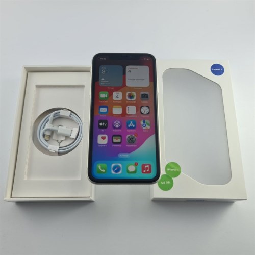 Смартфон Apple iPhone 11 128 GB White USED **