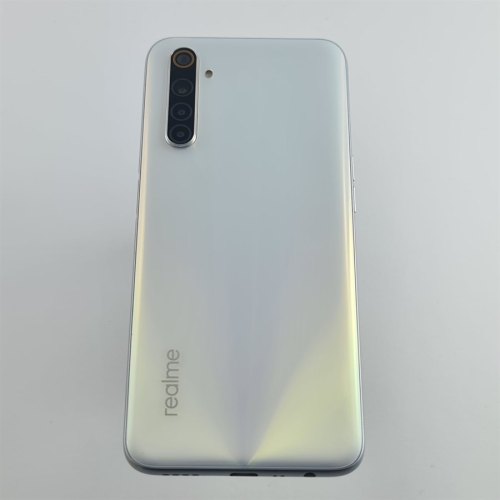 Смартфон Realme6 128 GB White USED **