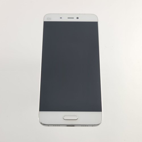 Смартфон Xiaomi Mi5 64 GB White USED **