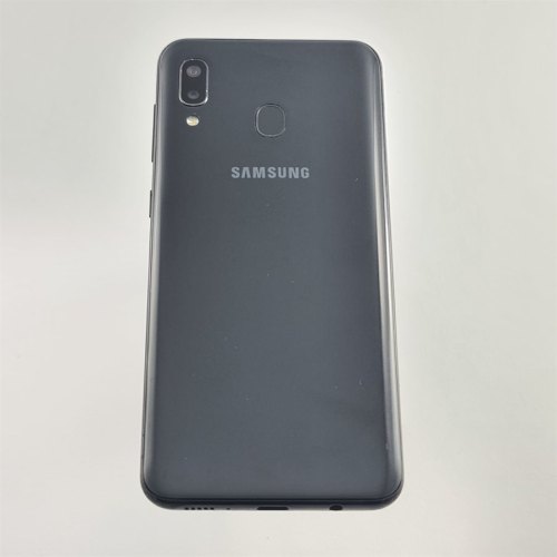Смартфон Samsung Galaxy A20 32 GB Black USED **